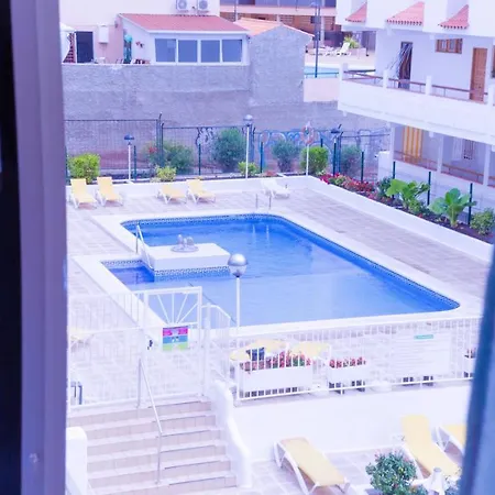 아파트 Duplex Two Bedroom Cristianos Parque Margarita *