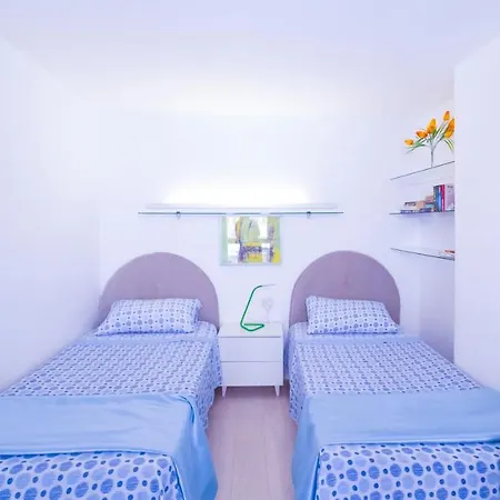 아파트 Duplex Two Bedroom Cristianos Parque Margarita